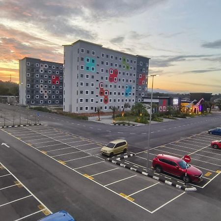 Ifs Seri Iskandar By Glex Exteriér fotografie