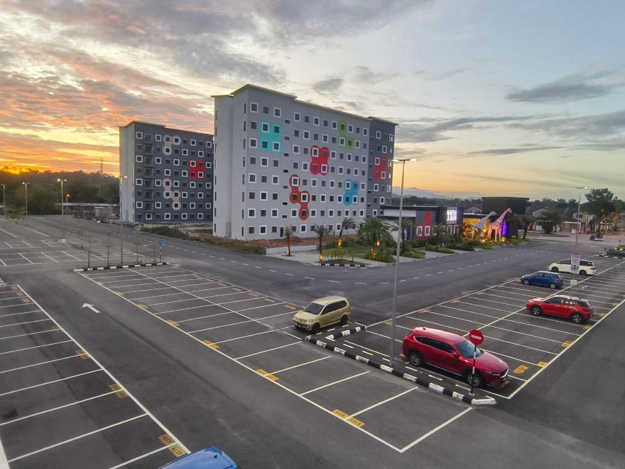 Ifs Seri Iskandar By Glex Exteriér fotografie